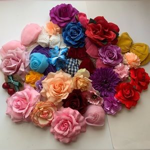 Mystery 4piece pack of hair accessories (1594)